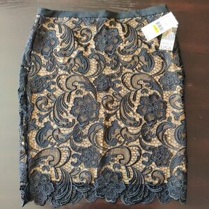 Karen Kane Black & Gold Floral Lace Pencil Skirt - Size M